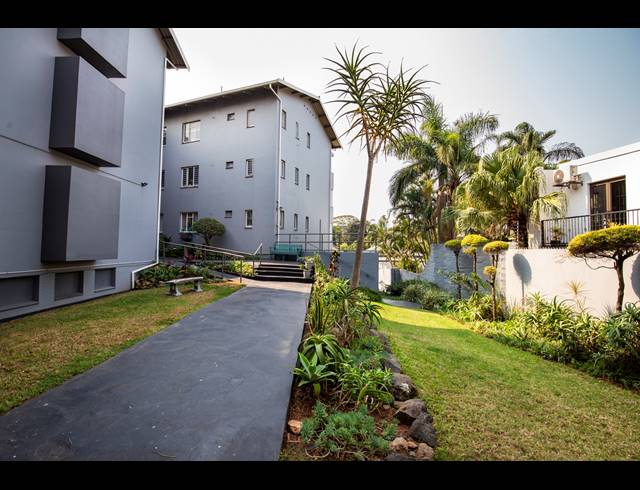 2 BEDROOM APARTMENT RENTED IN MORNINGSIDE